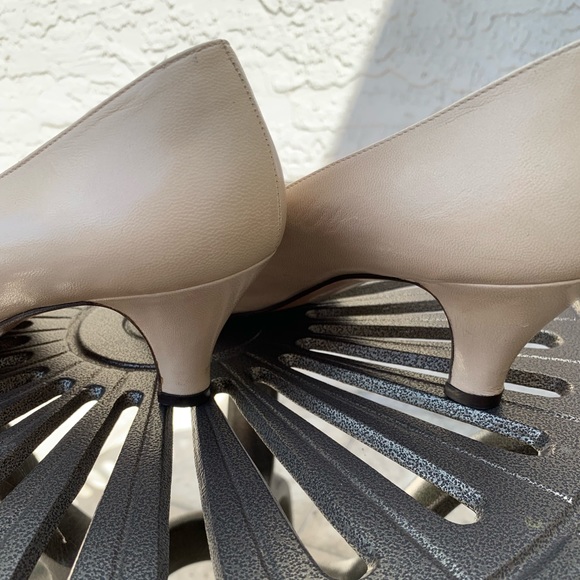 PERRY ELLIS Leather Victorian Mary Janes Heels - Picture 6 of 11